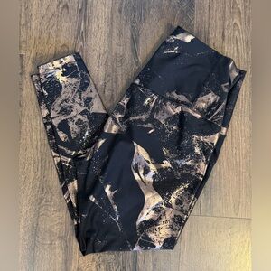 Old Navy | Powersoft Extra High-rise Leggings Go Dry | XL Petite